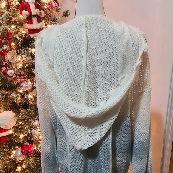 POL White & Blue Open Weave Hooded Sweater Laced Front Neckline Sz L Frayed Edge - Picture 4 of 6